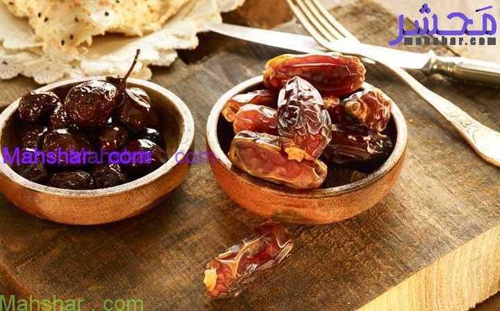 ramadan fasting eat iftar افطار 7 تغذیه در ماه رمضان؛ چه خوراکی‌هایی برای سحر و افطار باید خورد؟